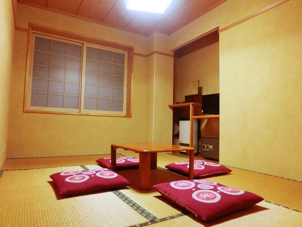 Hotel Oyado Uemasa à Nozawaonsen Chambre photo
